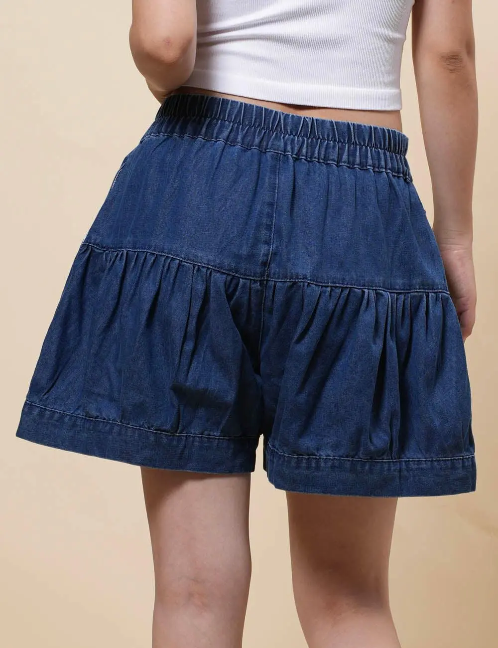 Pumpkin Shape Elastic Waist Denim Shorts