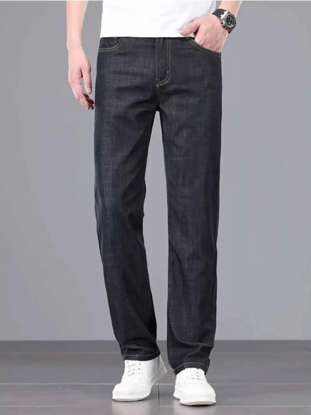 Wash Straight Leg Comfort Jeans