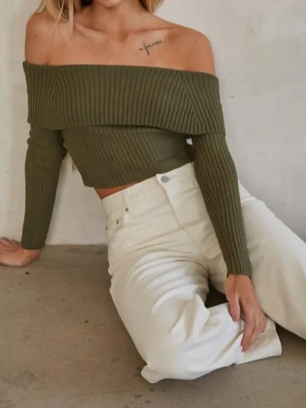 Off the Shoulder Bow Back Sweater