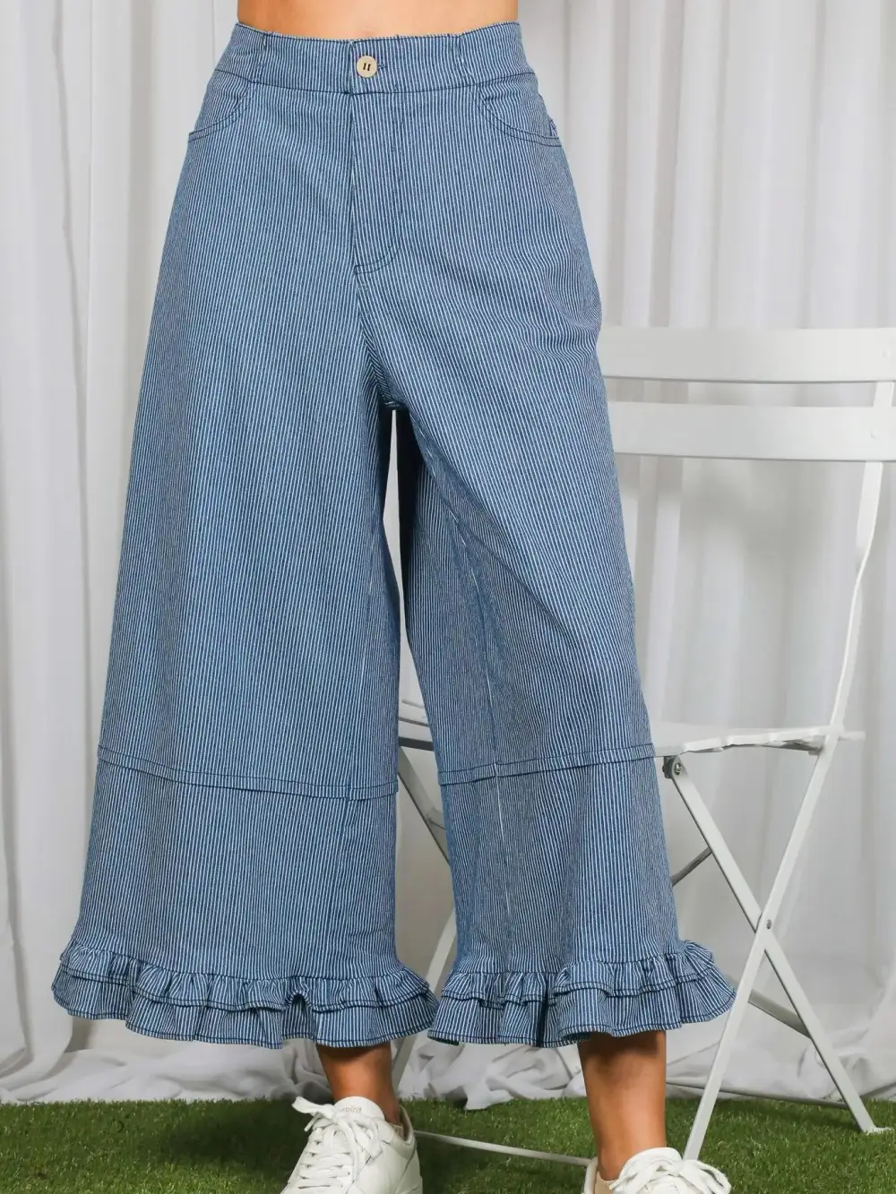 Ruffled Hem Denim Pants