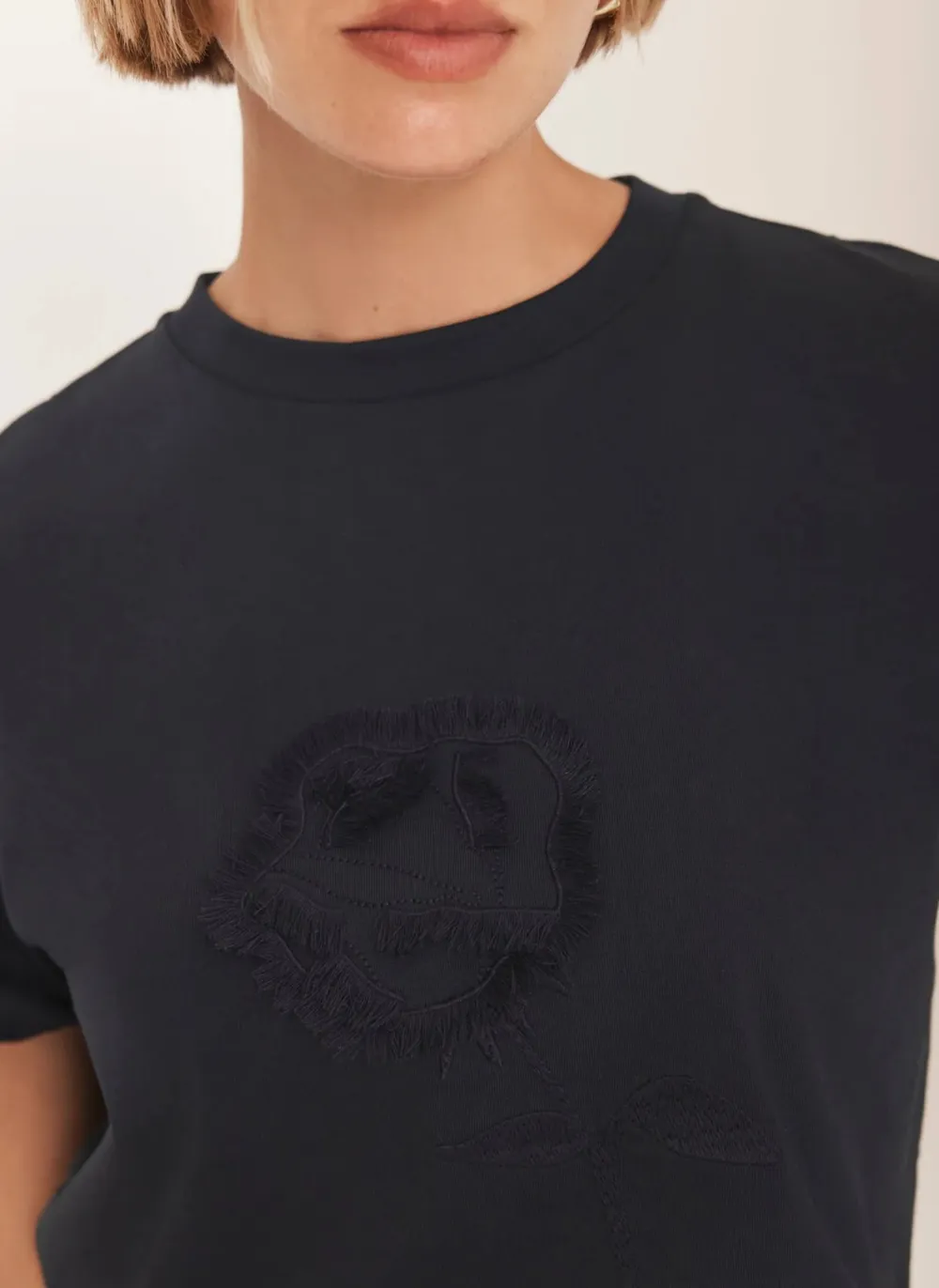 Casual Style Navy Motif T-Shirt
