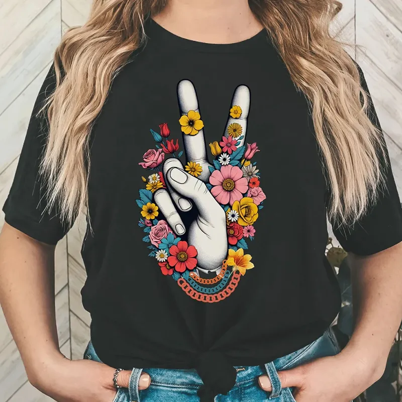 Women's Hippie Print Round Neck Short Sleeved T-shirt