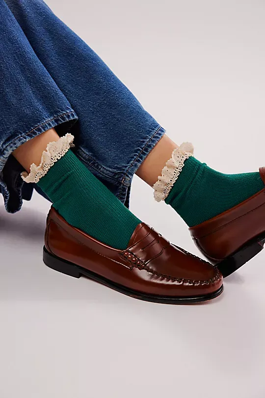 Waffle Lace Knit Socks