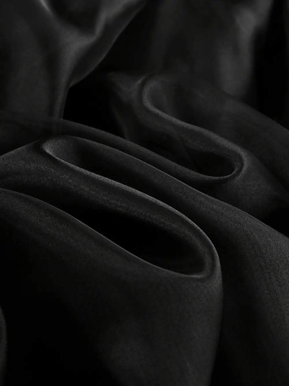 Lightweight Elastic Flowy Skirt