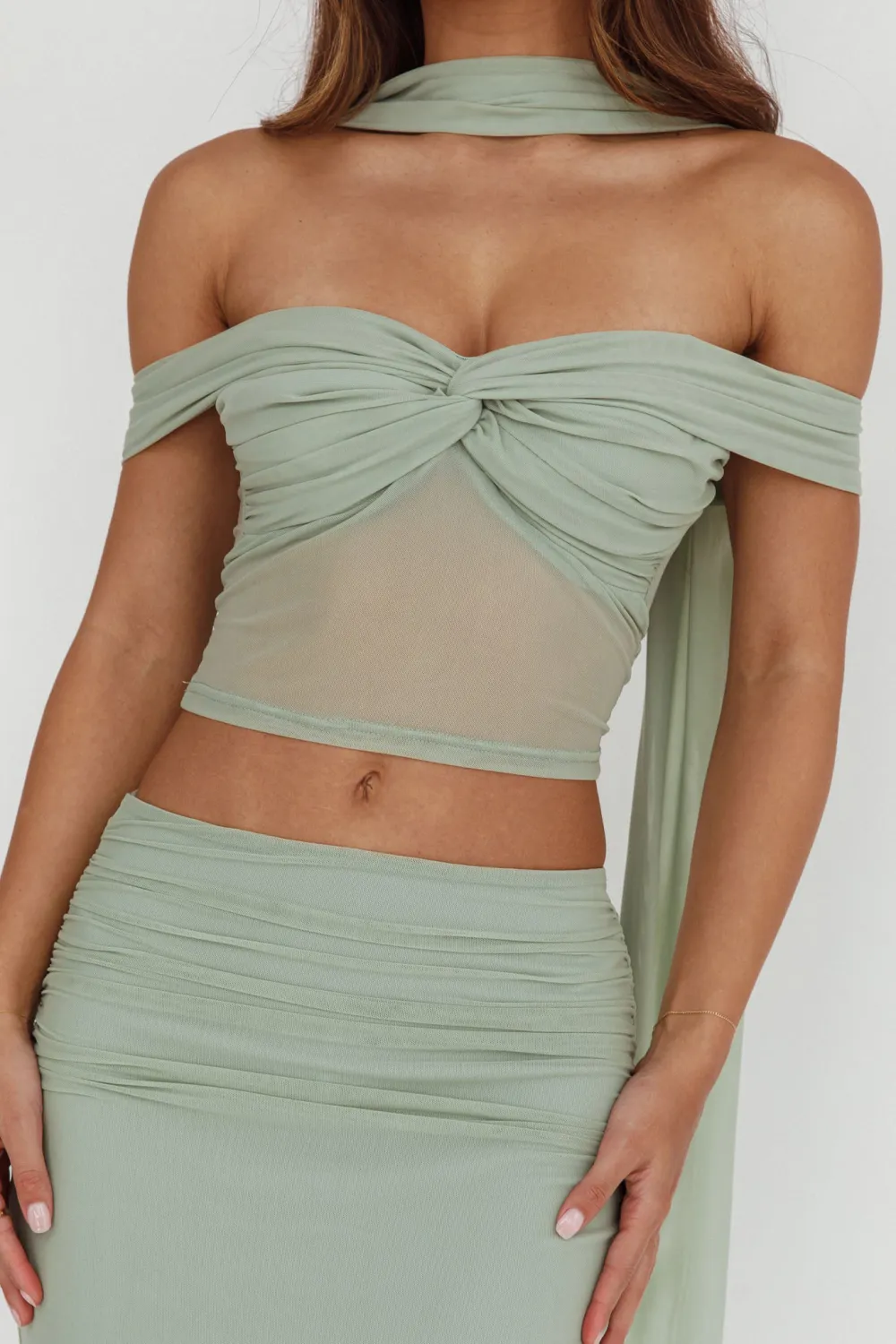 Fashionable And Sweet Off-Shoulder Top