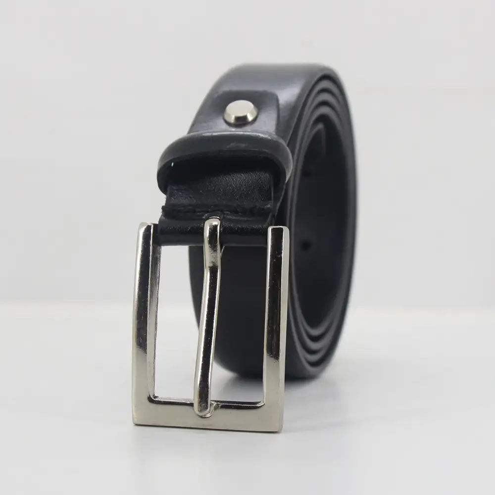 Refined Metal Buckle Leather Belt
