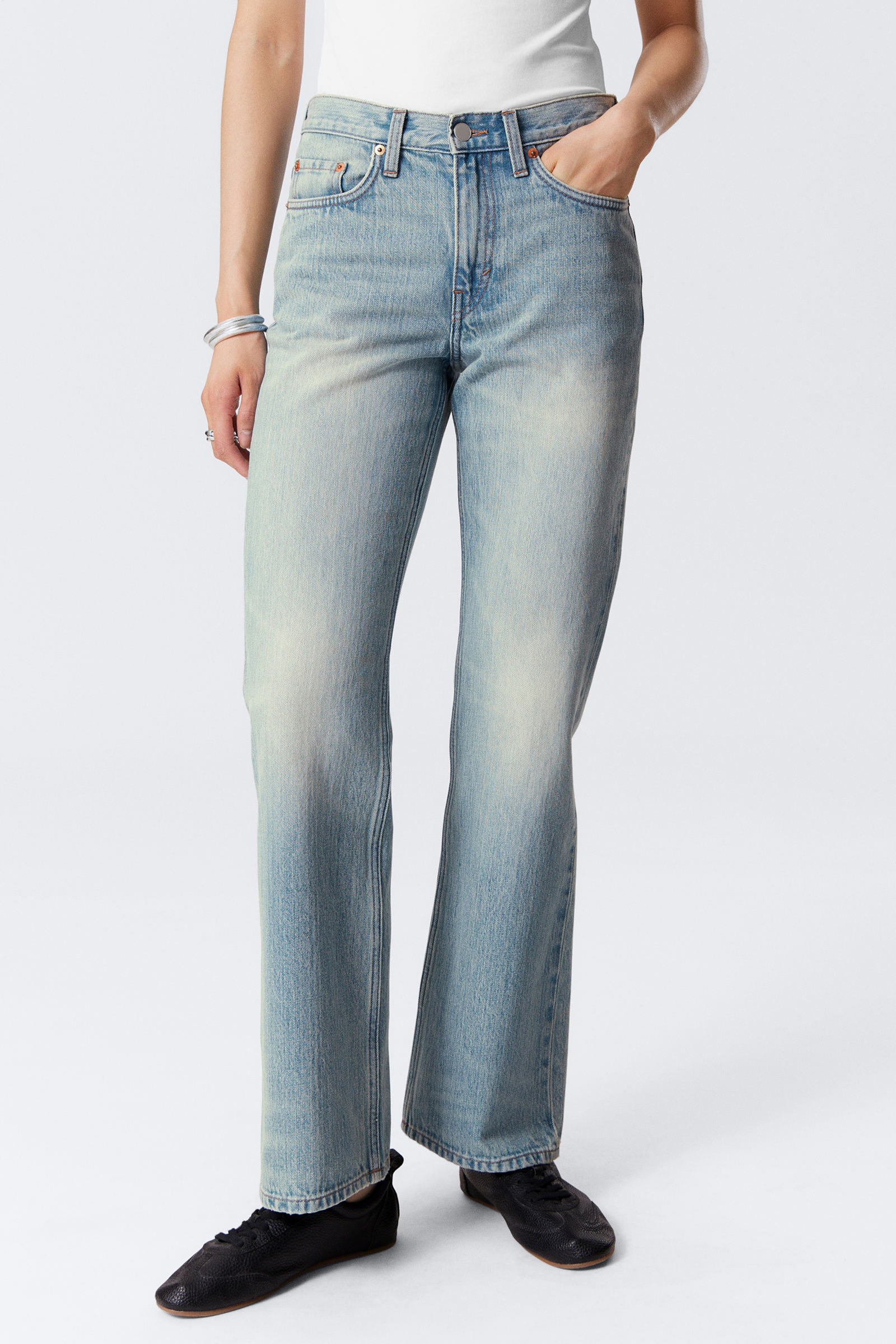 Pocketed Mid Waist Bootcut Jeans