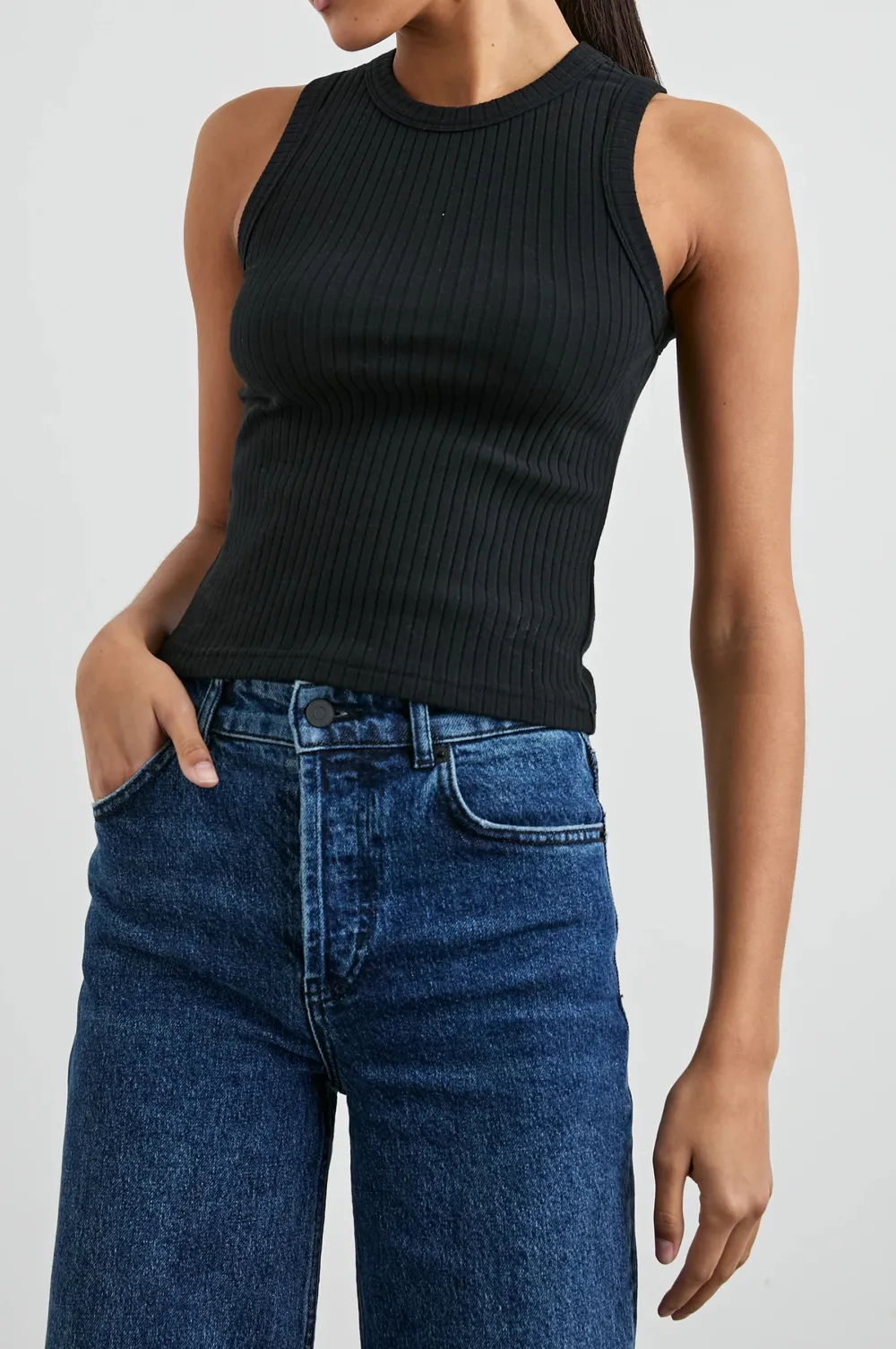 Striped Round-Neck Sleeveless Pullover