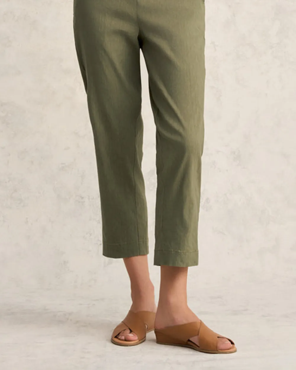 Cropped Pants For Elegant Minimalist Style
