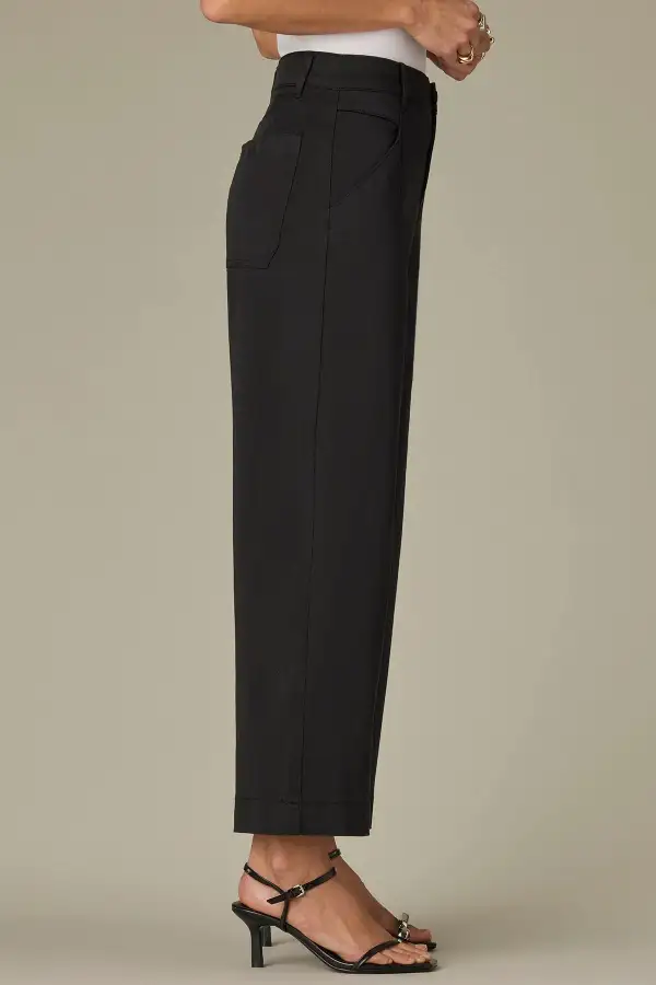 Petite V-Yoke Wide Leg Pants