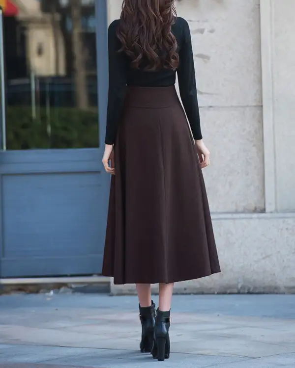 Relaxed Pleated Wool Flared Midi Skirt