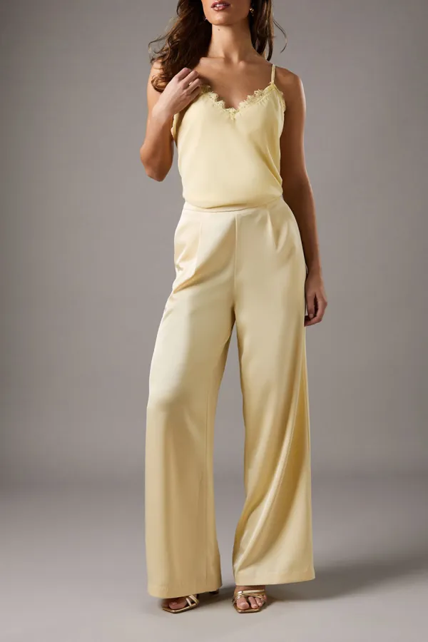 Elegant Lace V-neck Camisole