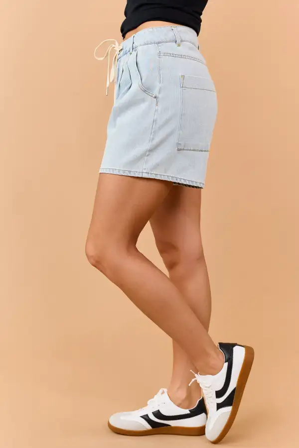 Drawstring Pleated Denim Shorts