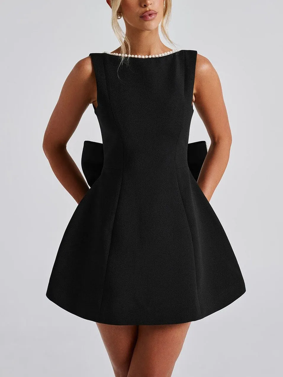 Pearl Bow Fitted Elegant Mini Dress