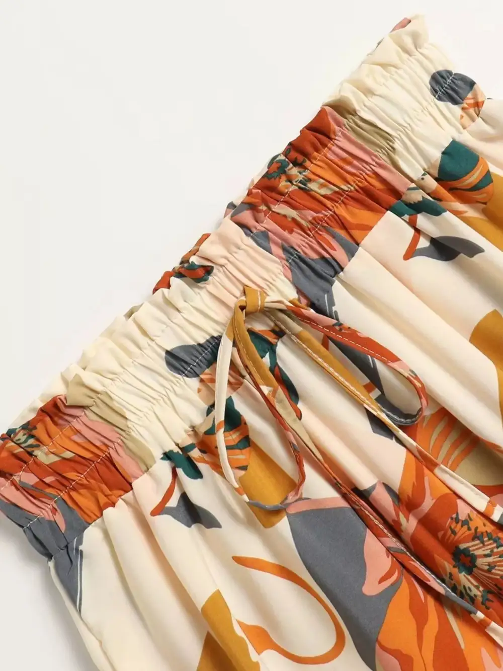 Easygoing Tiered Floral Skirt
