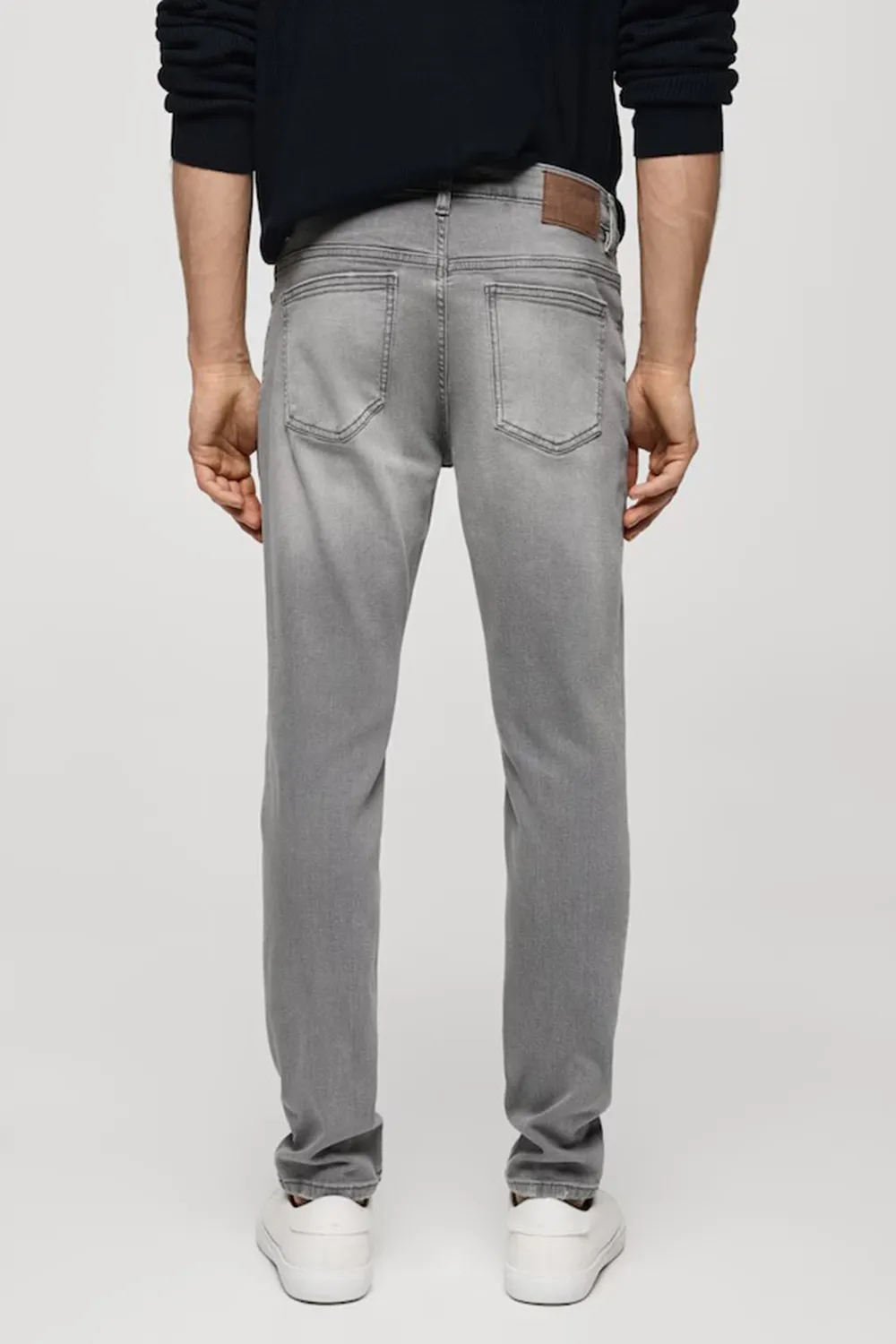 Daily Skinny-Fit Jeans