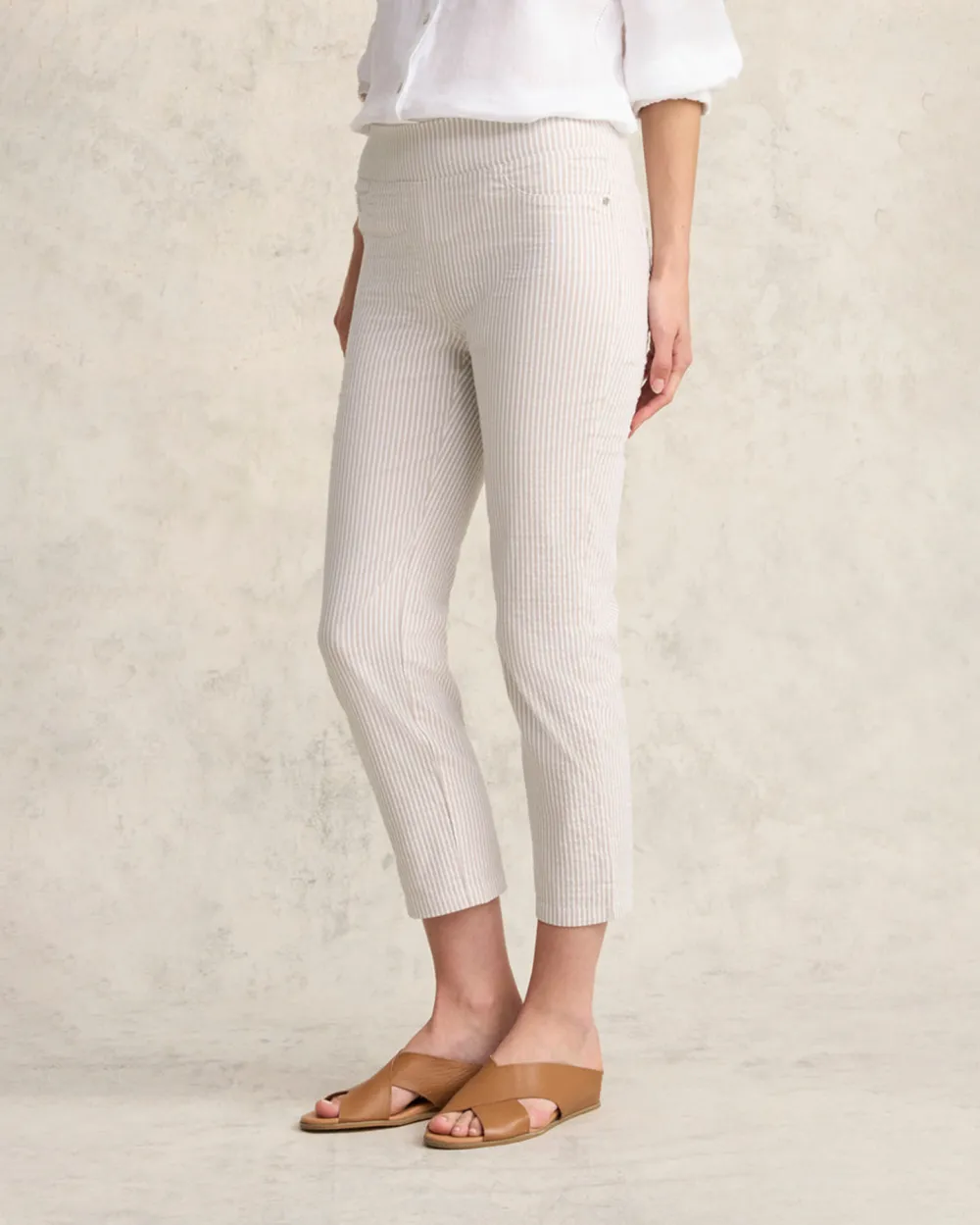 Gray Striped Cropped Pants For Fresh Casual Style