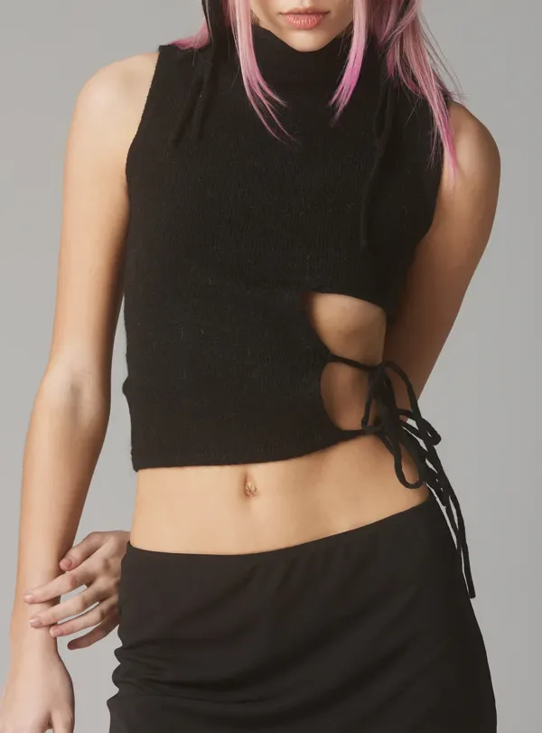 Daily Black Top