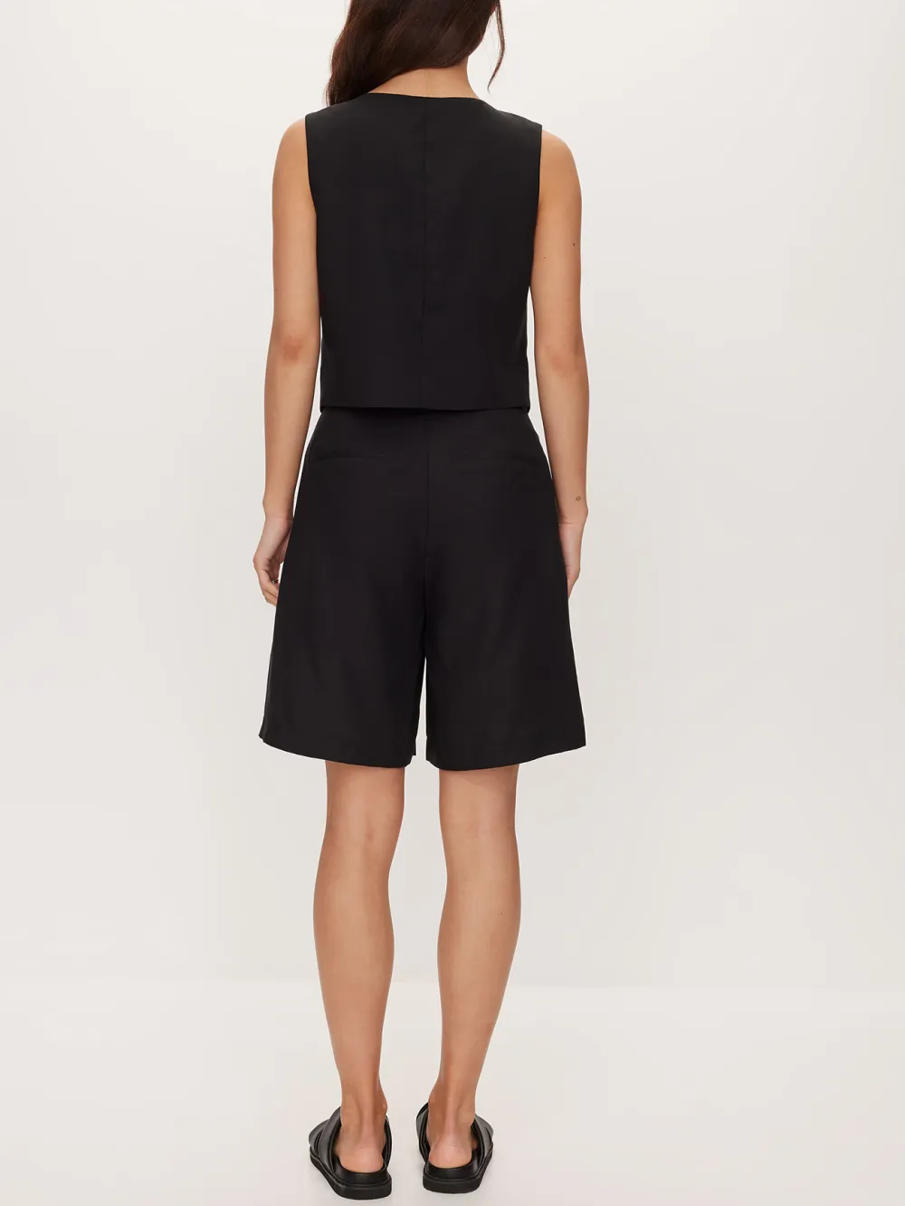 Daily Solid Color Short