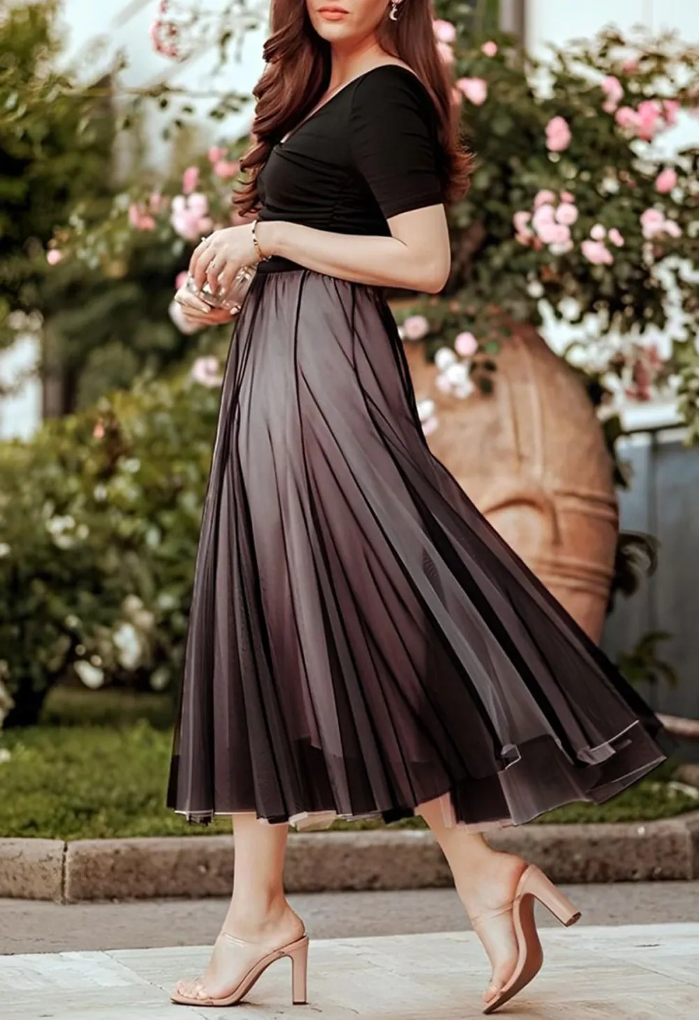 MIXTURE COLOR PANELLED TULLE MAXI SKIRT IN BLACK