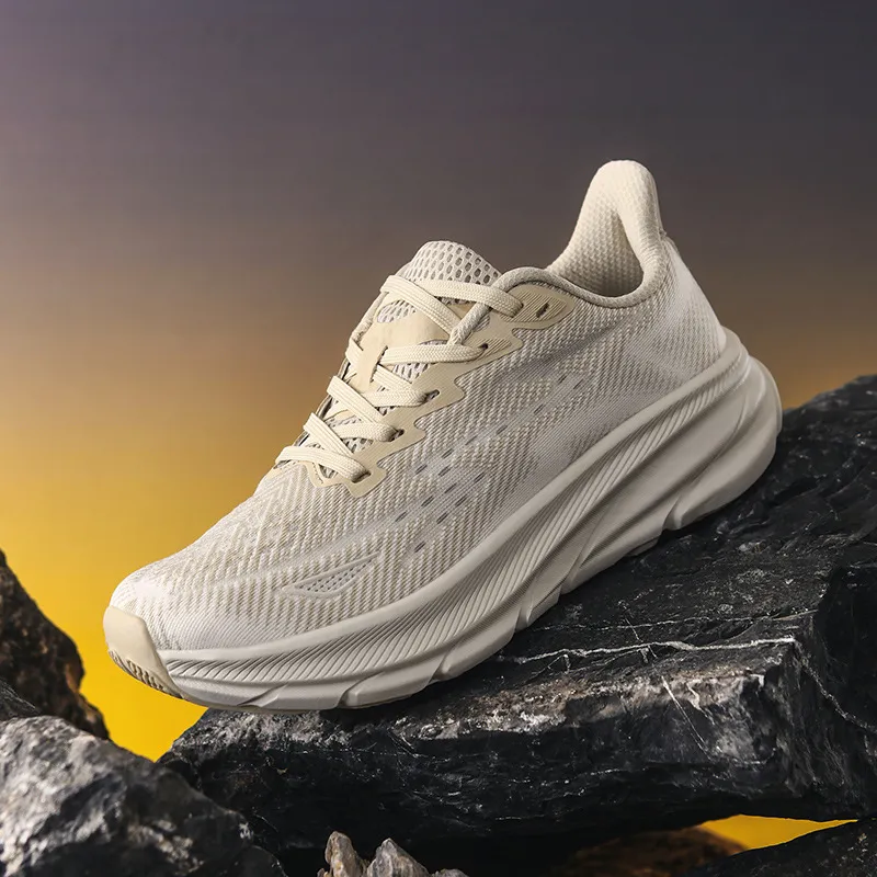 Spring New Running Shoes Lightweight Ultra-Light Sports Shoes Couples Soft Sole Lightweight Mesh Ultra-Light Unisex