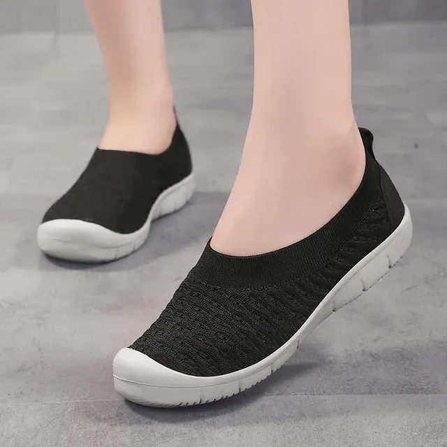 Women Casual Shoes Female Slip-on Shoes Four Seasons Breathable Non-slip Comfortable Outdoor Ladies Walking Sneakers