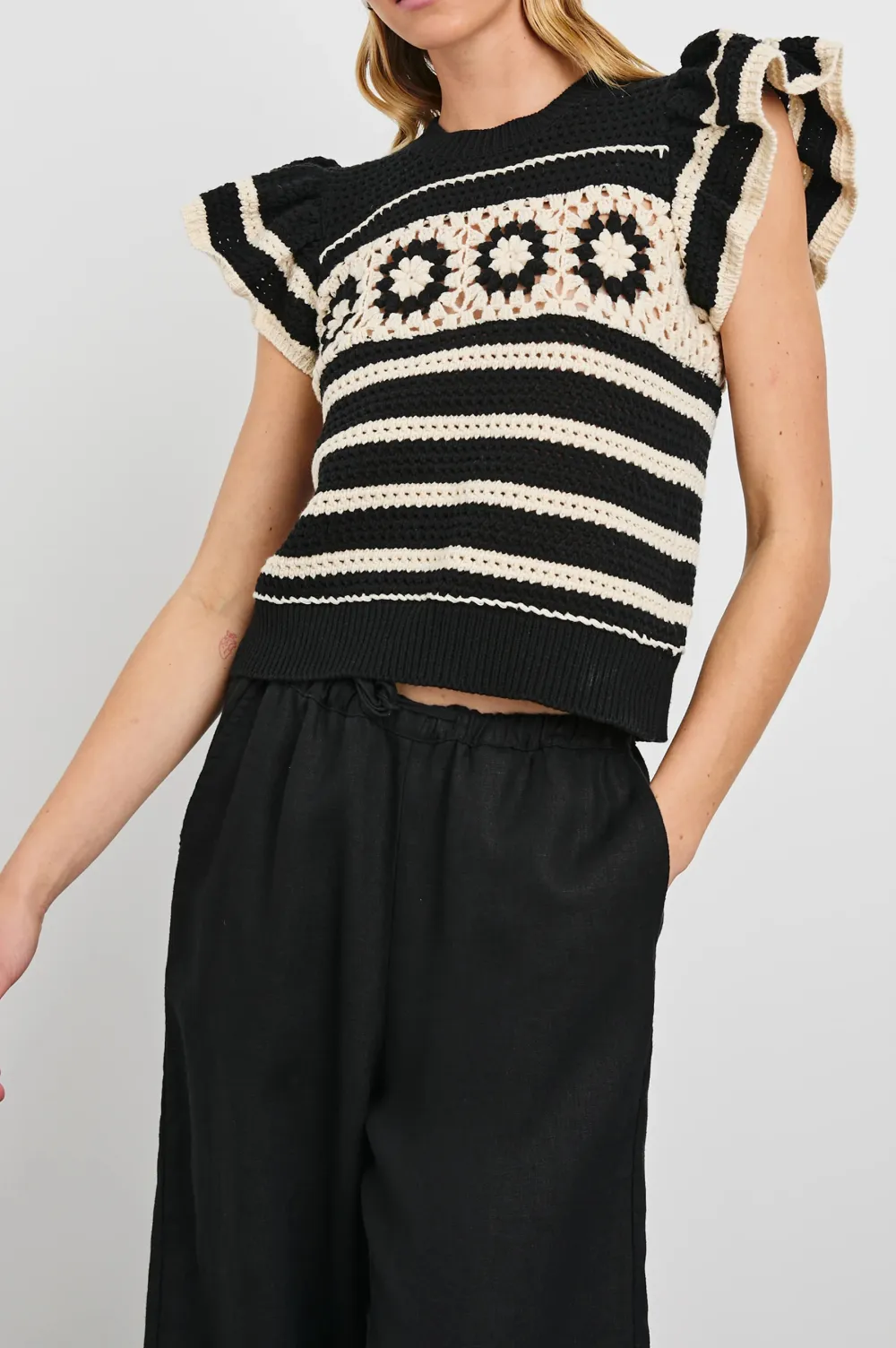 Women's Striped Pattern Blazer