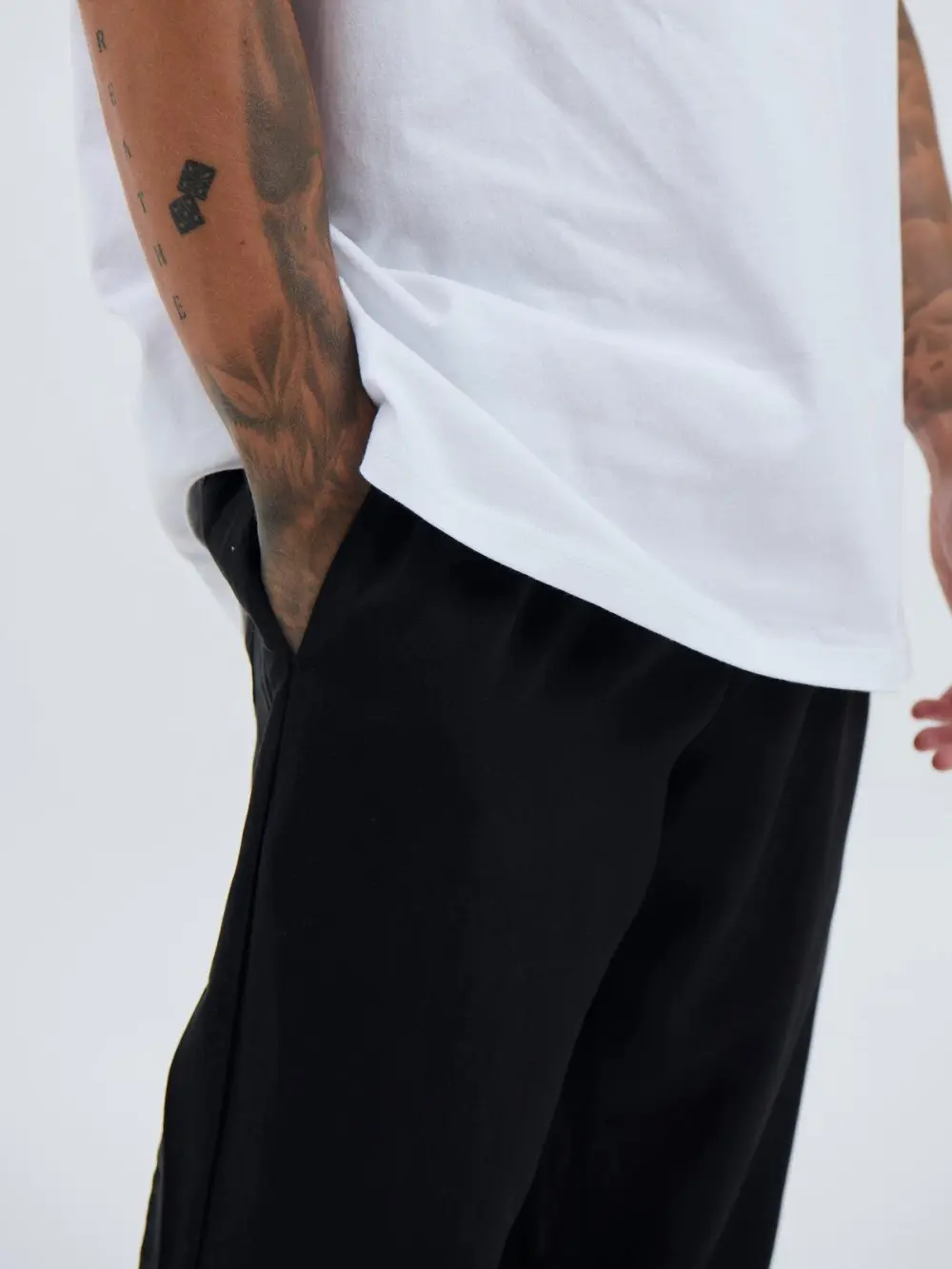 Simple And soft Daily Slim Pant