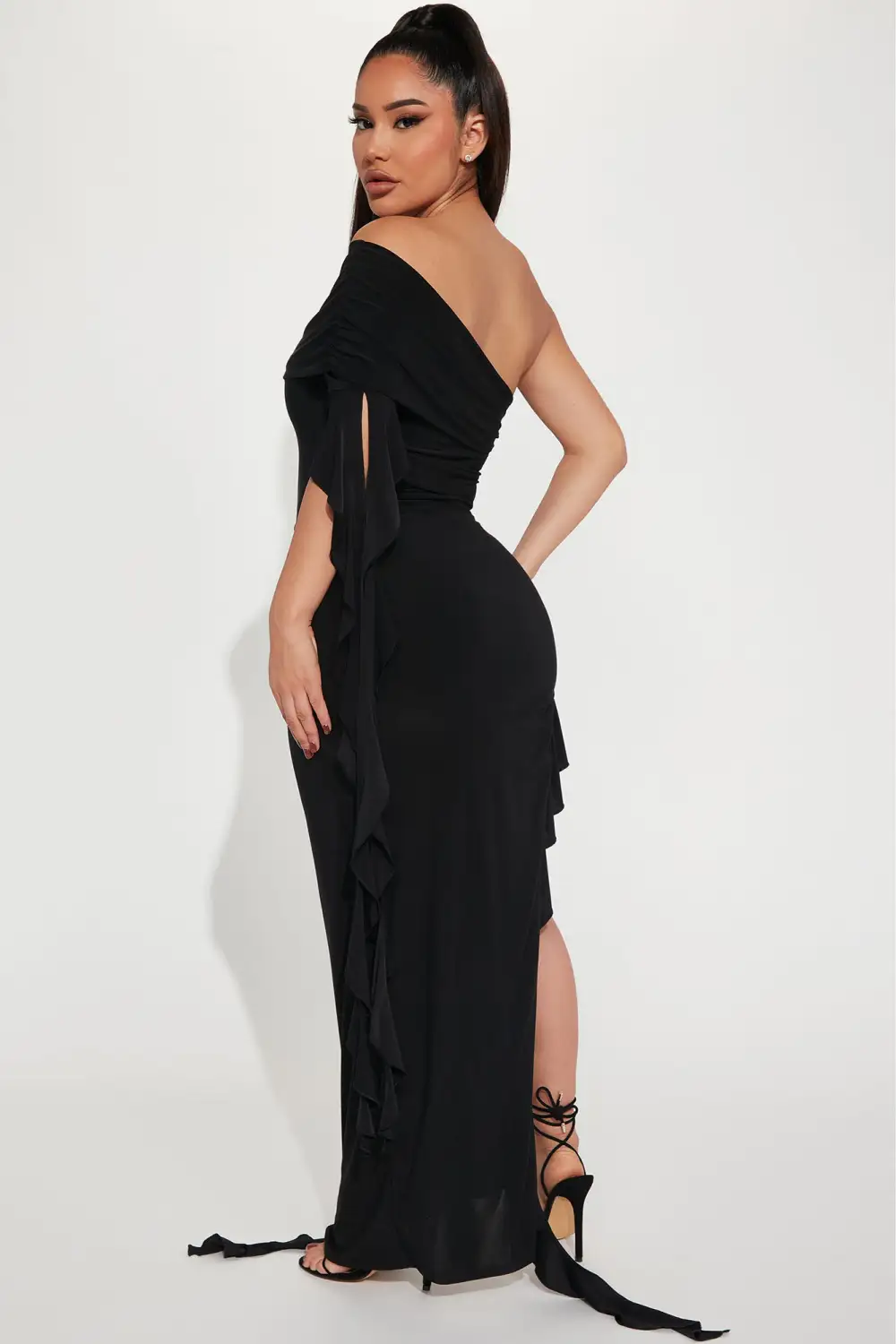 Paris Muse Maxi Dress - Black