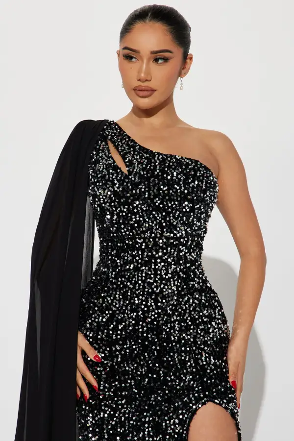 Celest Sequin Gown - Black