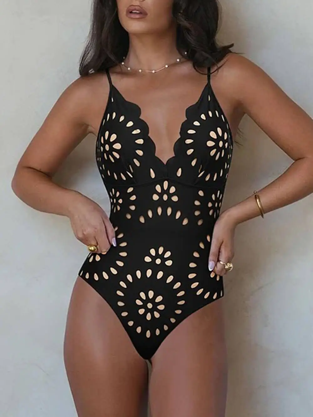Women’s Sleek Lace Flower Hollow One-Piece Swimsuit