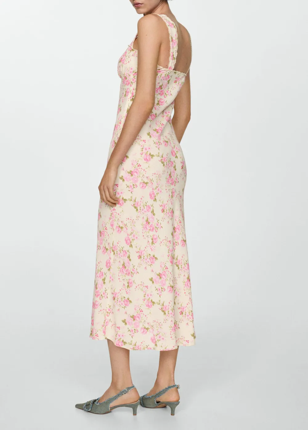 Floral dress with bow neckline