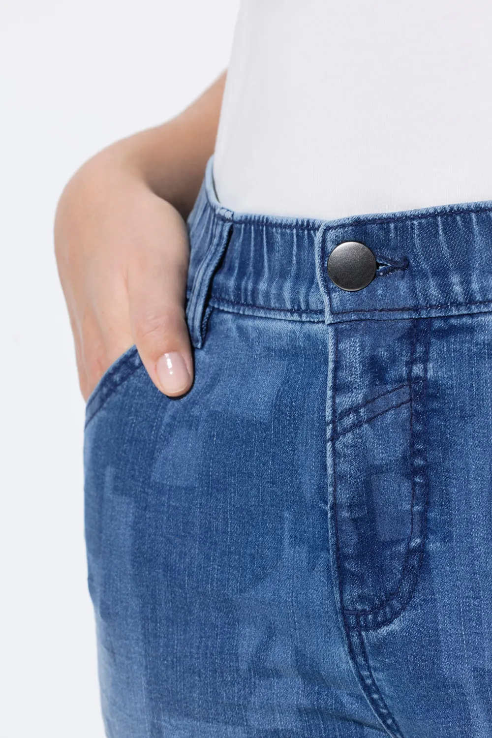 Ladies' Slim Fit Jeans
