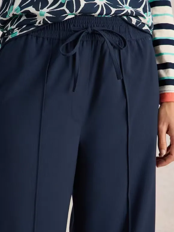 Daily Wide Leg Trousers