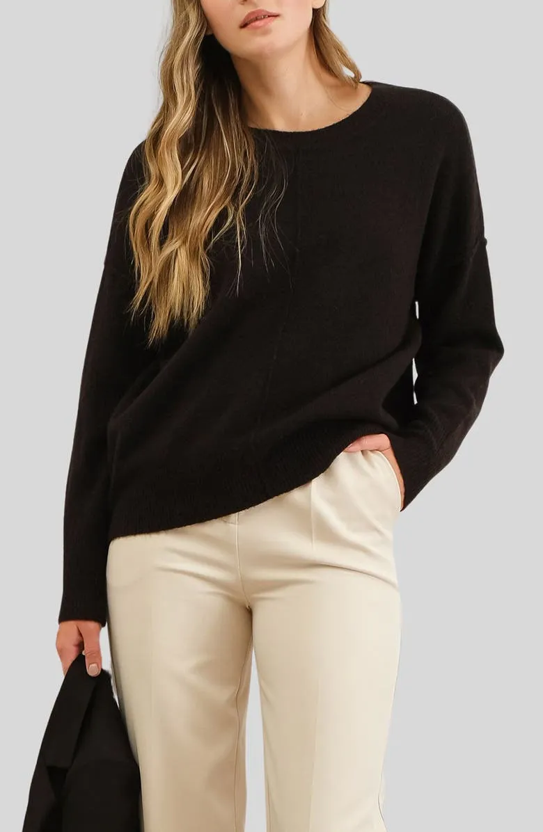 Crewneck Sweater
Blu Pepper