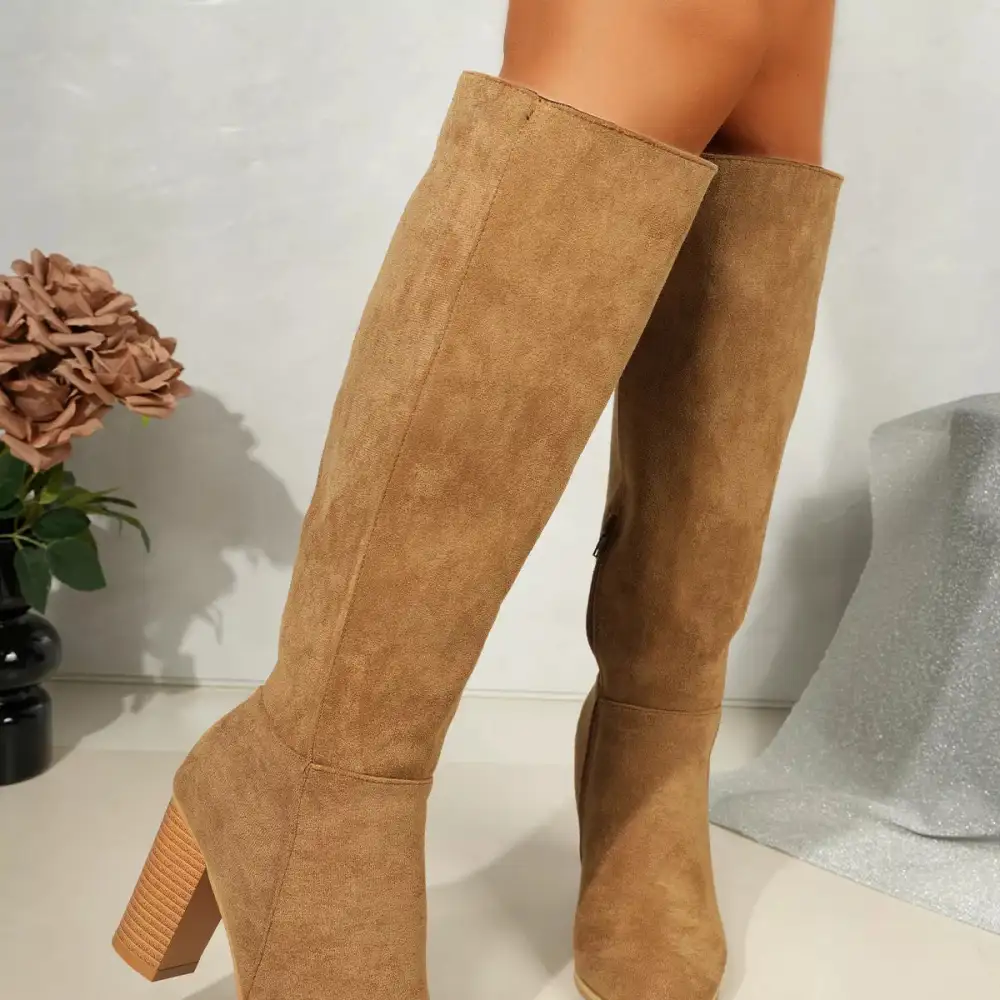 Modern Refined Pointed Toe Block Heel Boots