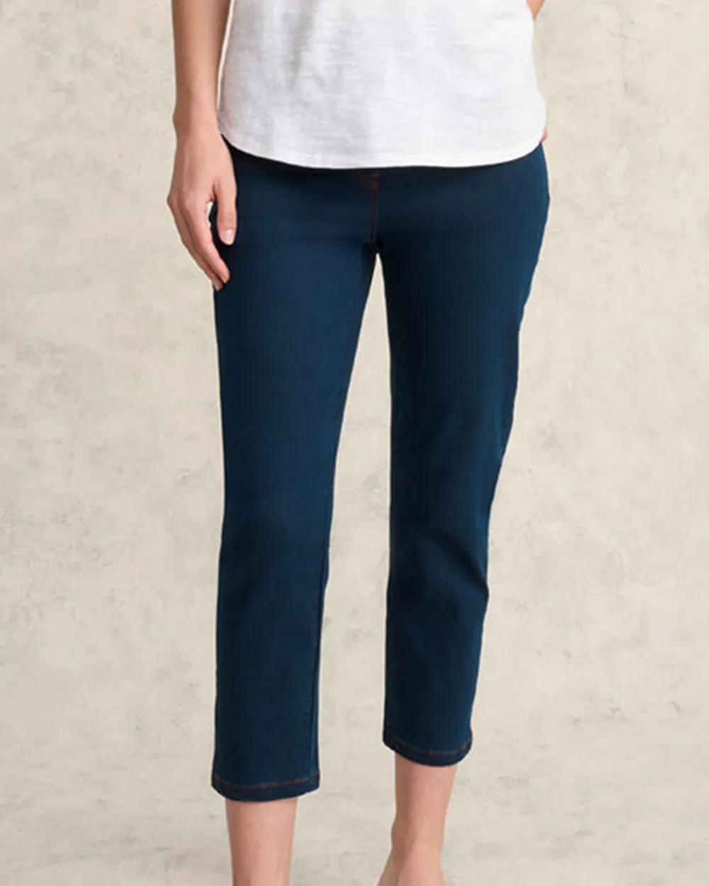 Navy Blue Cropped Pants For Elegant Daily Style
