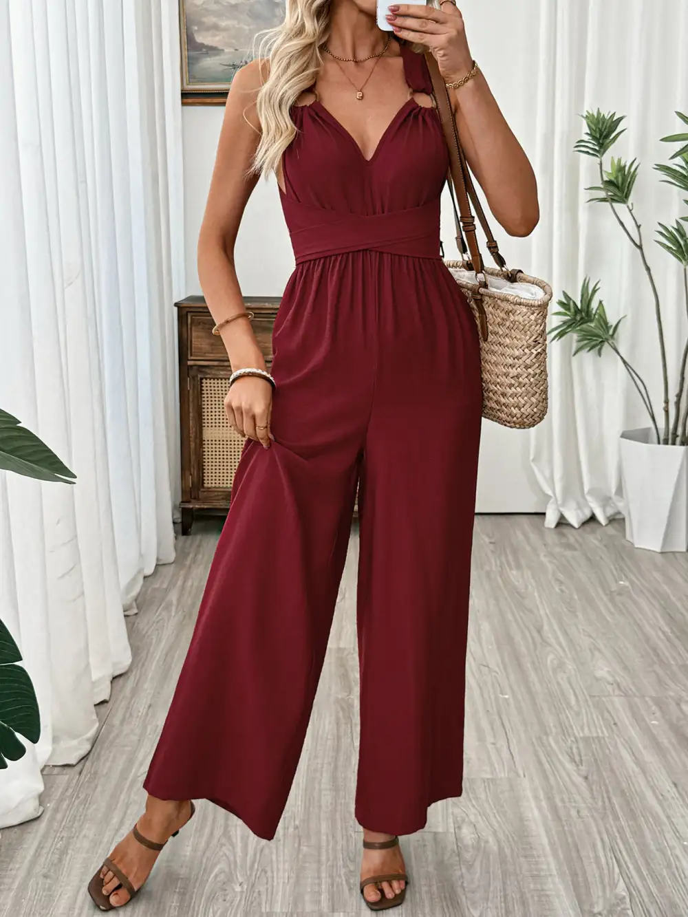 V Neck Sleeveless Jumpsuit