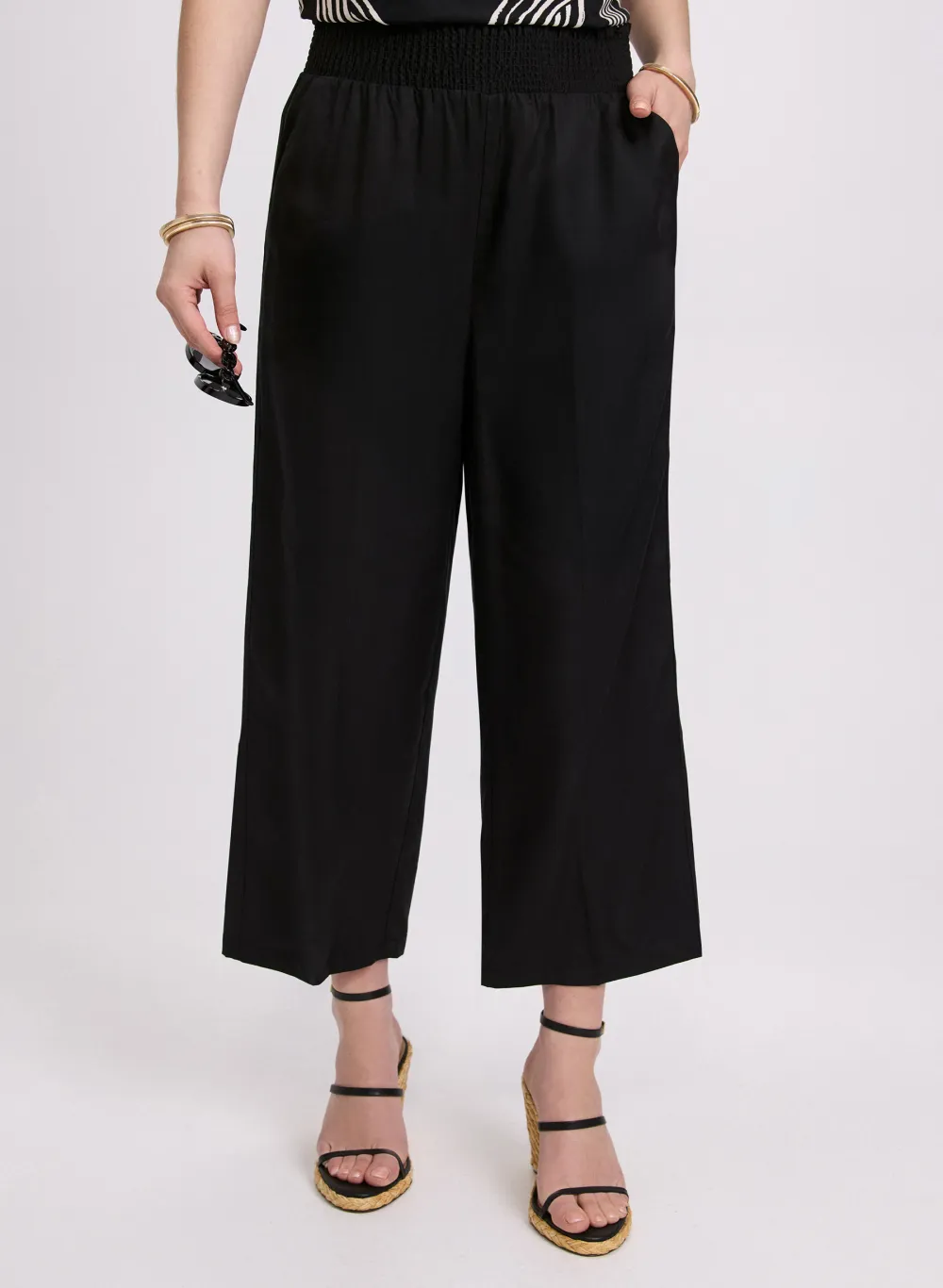Embroidered Floral Denim Wide-Leg Pants