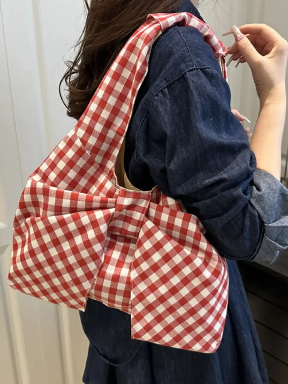 Bow Accent Ruched Shoulder Bag