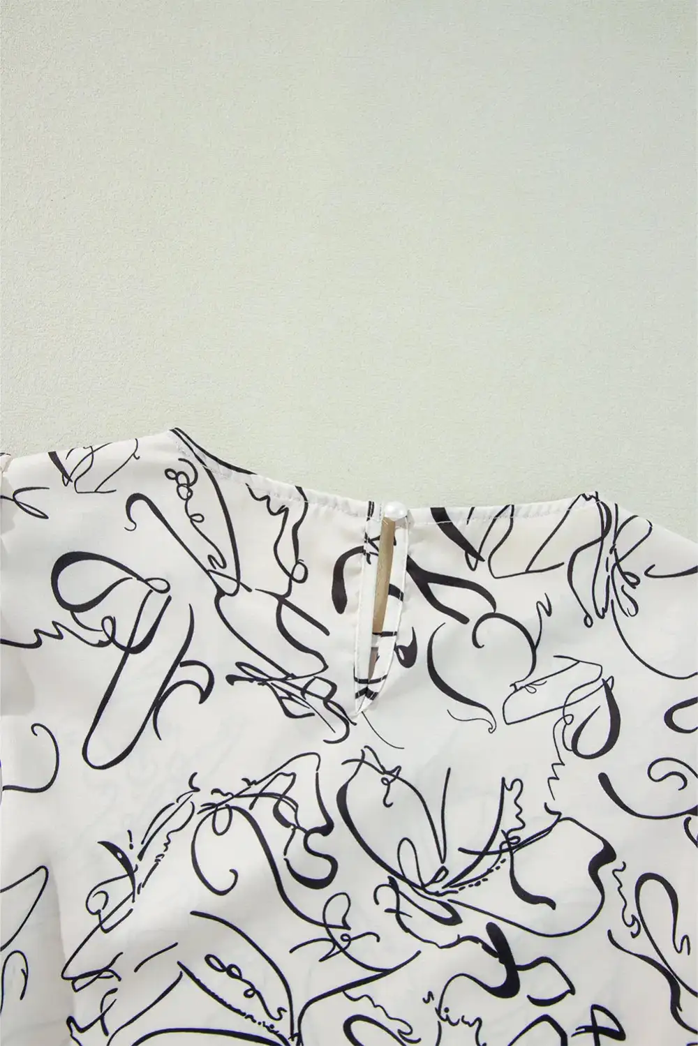 Abstract Print Crew Neck Puff Sleeve Blouse