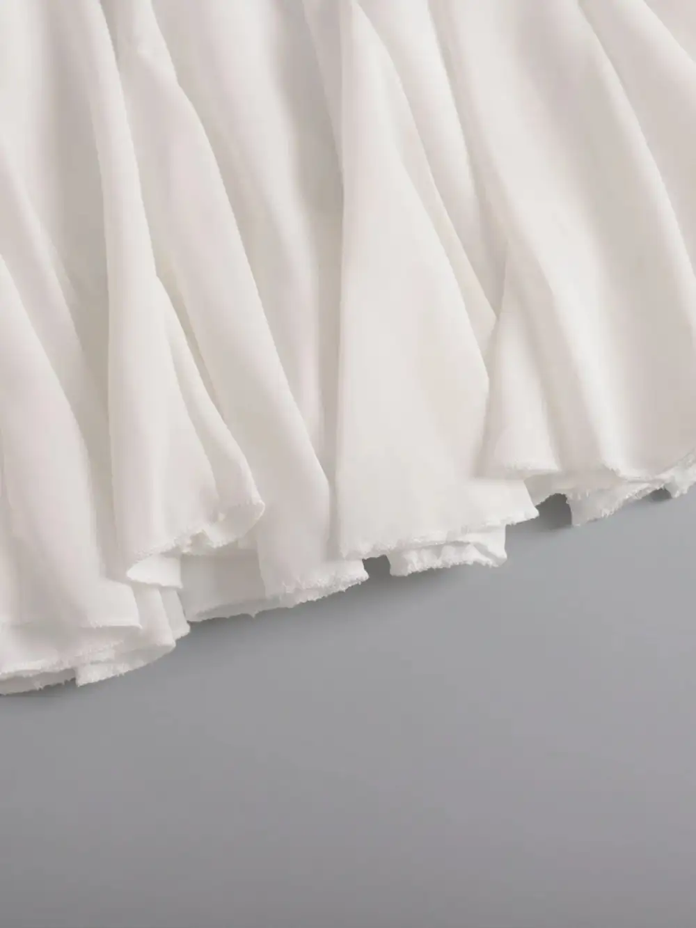 Elastic Waist Ruffled Hem Skirt