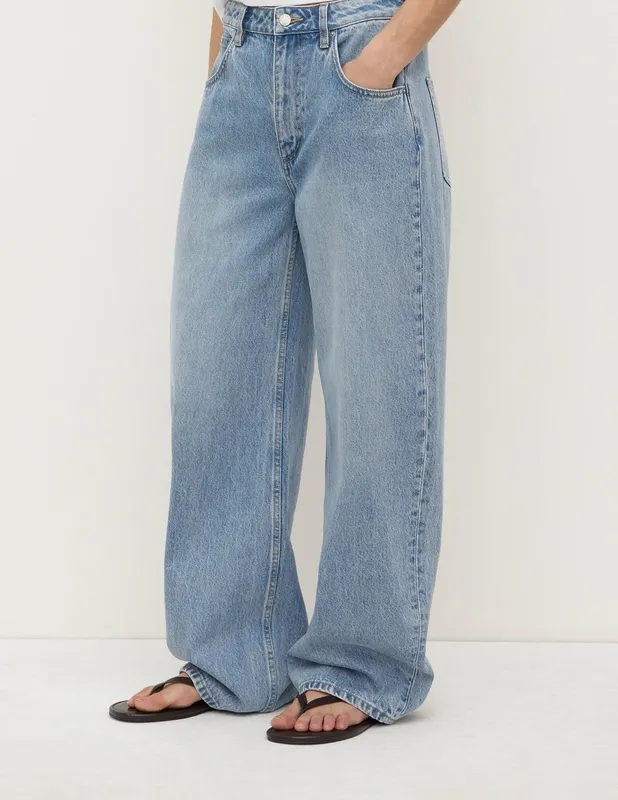 Indigo Fade Mid-Rise Curved-Leg Jeans