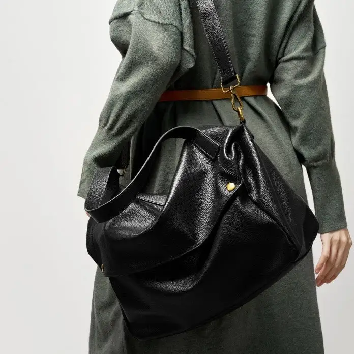 Structured Minimal Leather Handbag