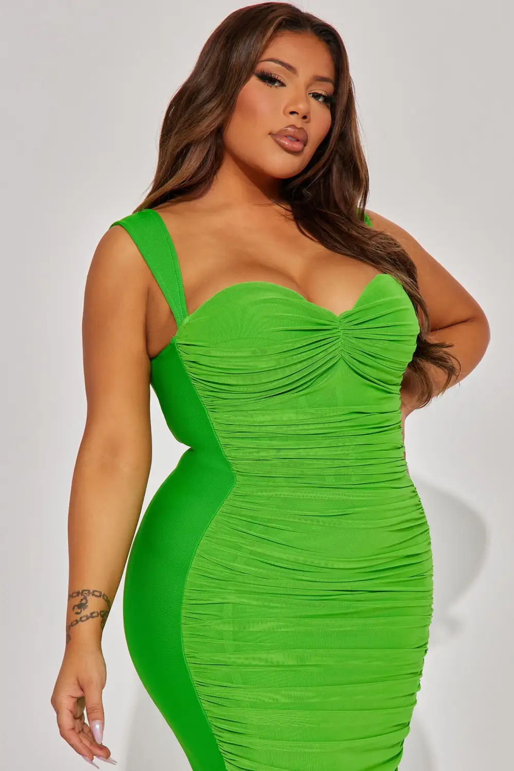 Melanie Ruched Midi Dress - Green