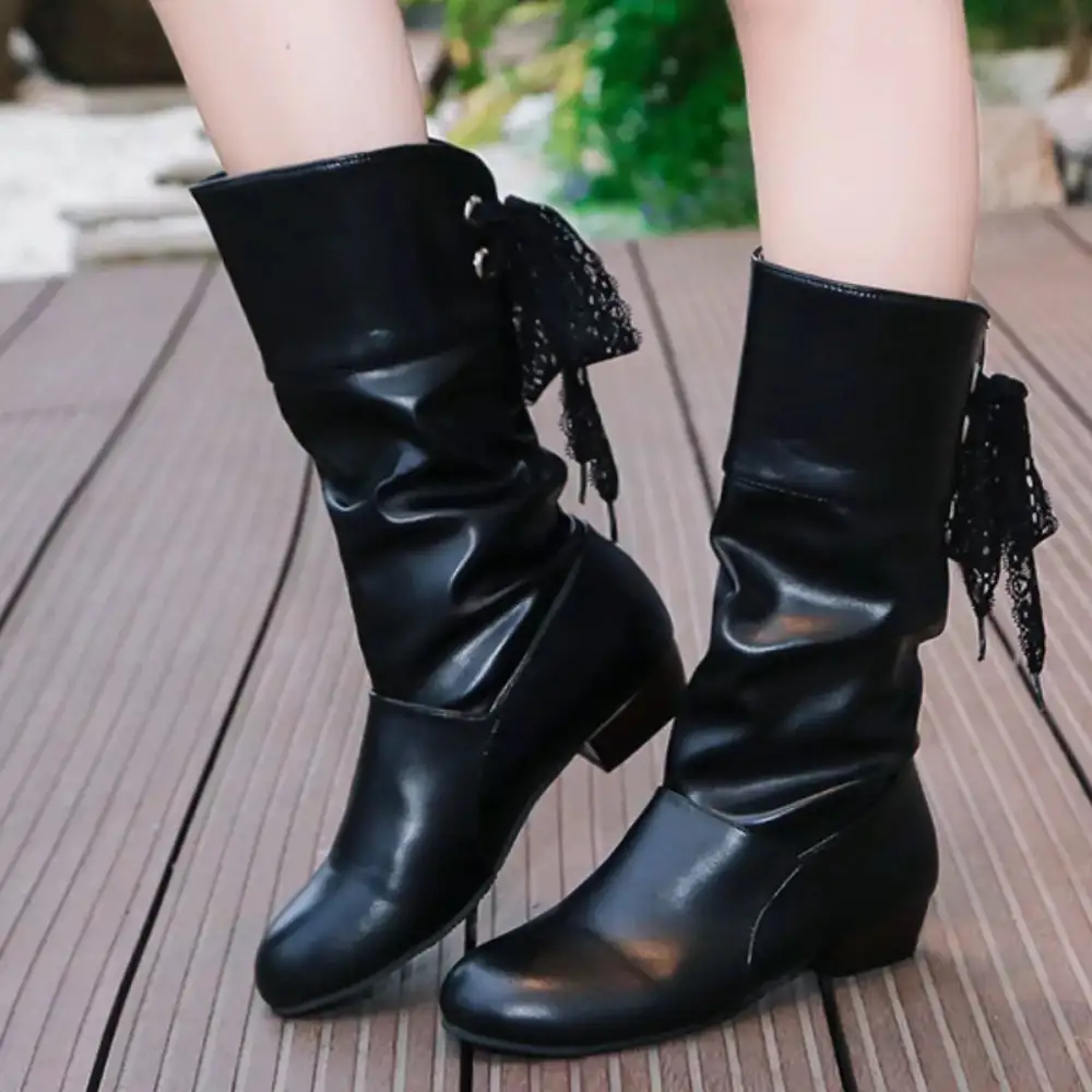 Lightweight Round Toe Block Heel Boots