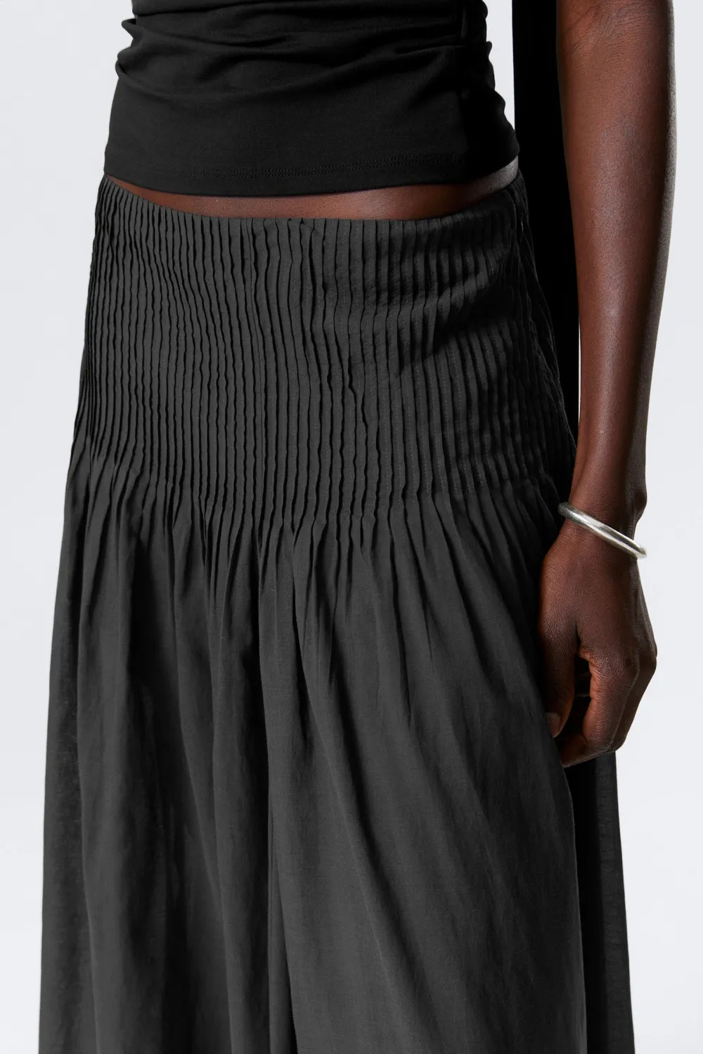 Pleated Detail Maxi Skirt