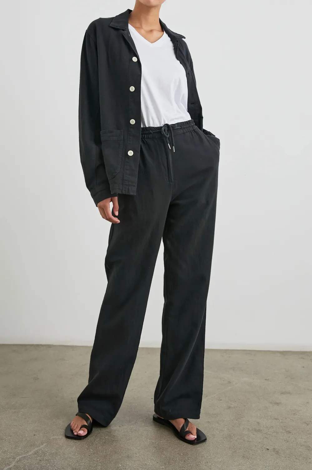 Slim-Fit Cotton And Linen Blended Solid-Color Jacket