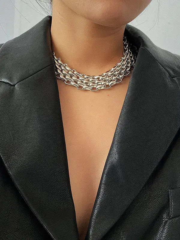Refined Modern Necklace