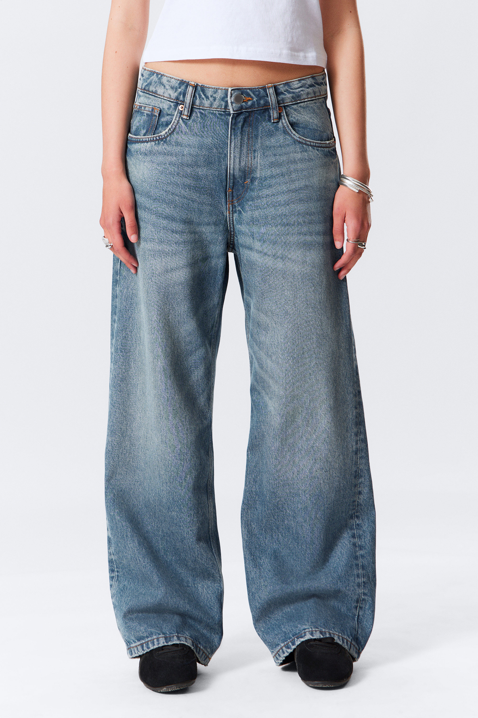Loose Low Waist Jeans